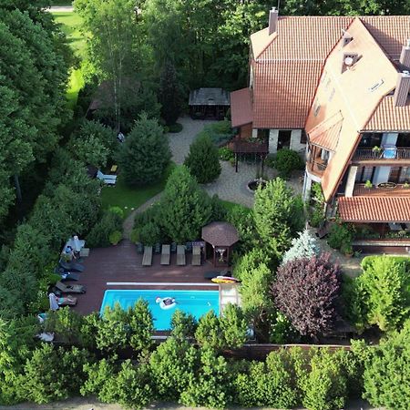Boutique Vila Artemide Паланга Екстериор снимка